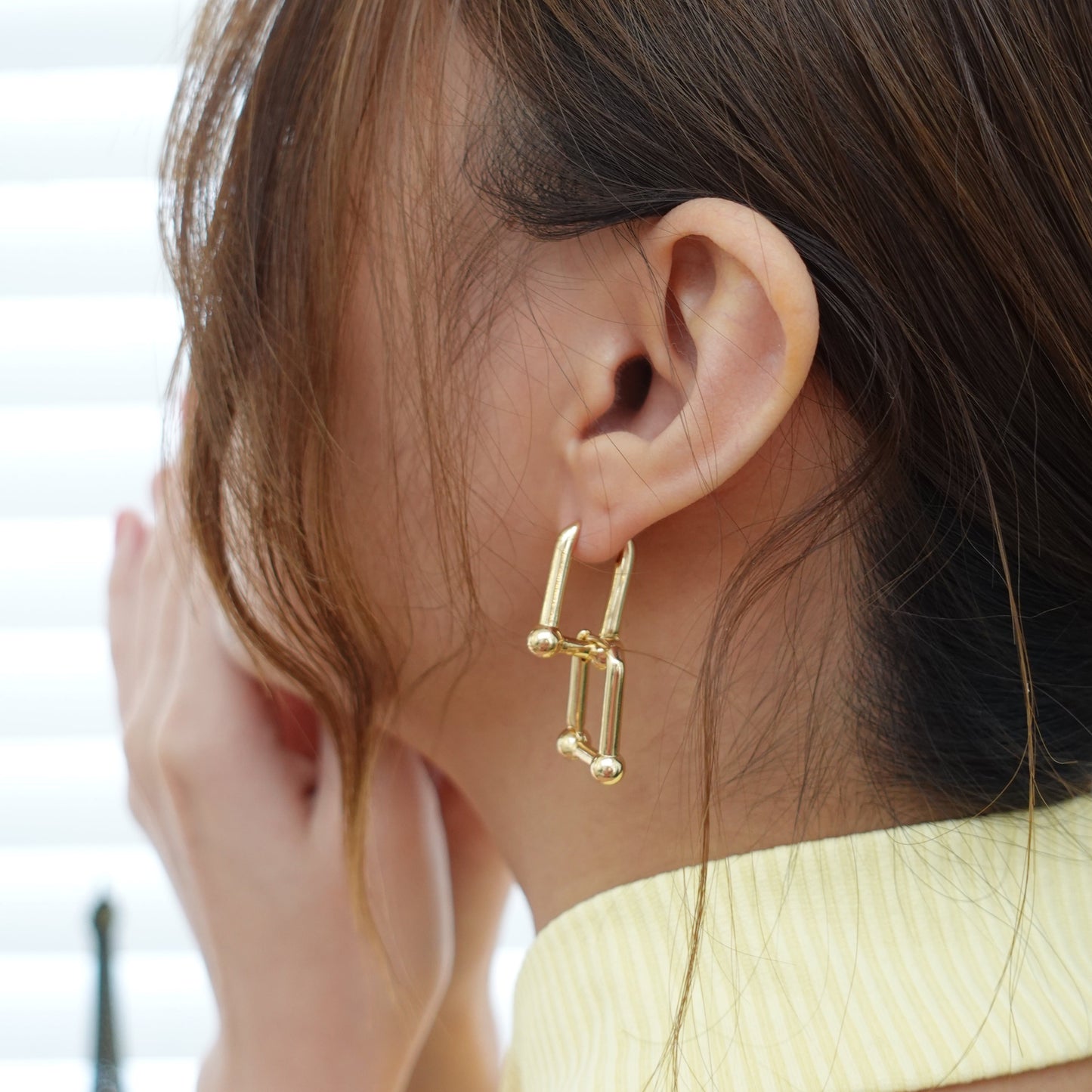 Cerese Duo Buckle Horseshoe Hoop Earrings