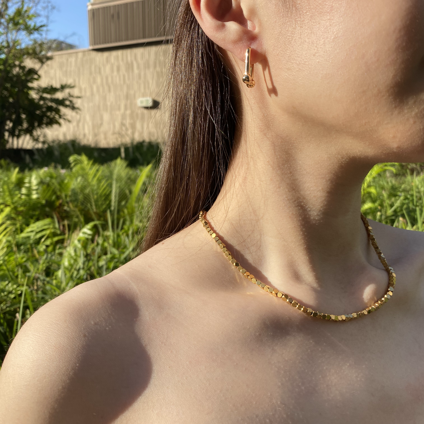 Lochlan Cluster Gold Chocker